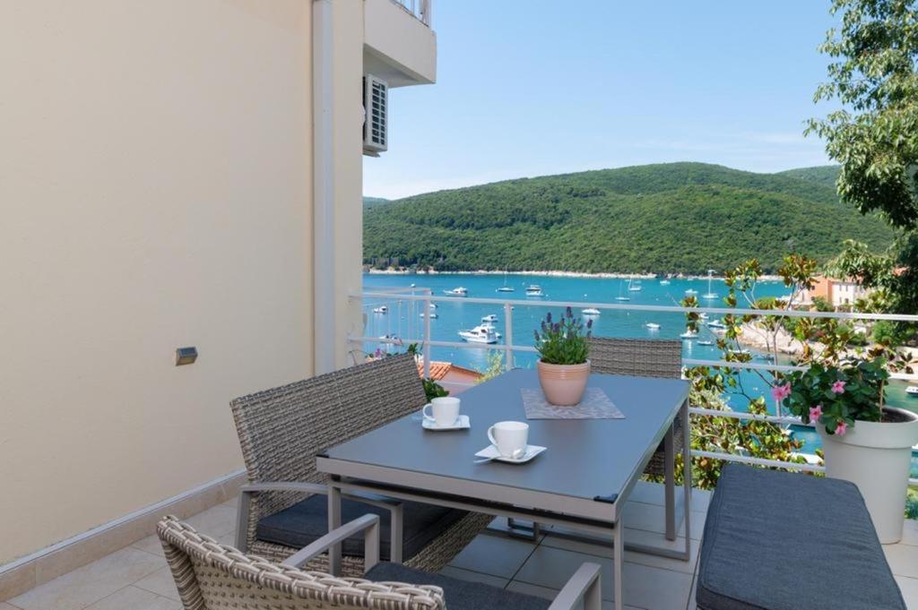 Jadranka Lägenhet Rabac Exteriör bild